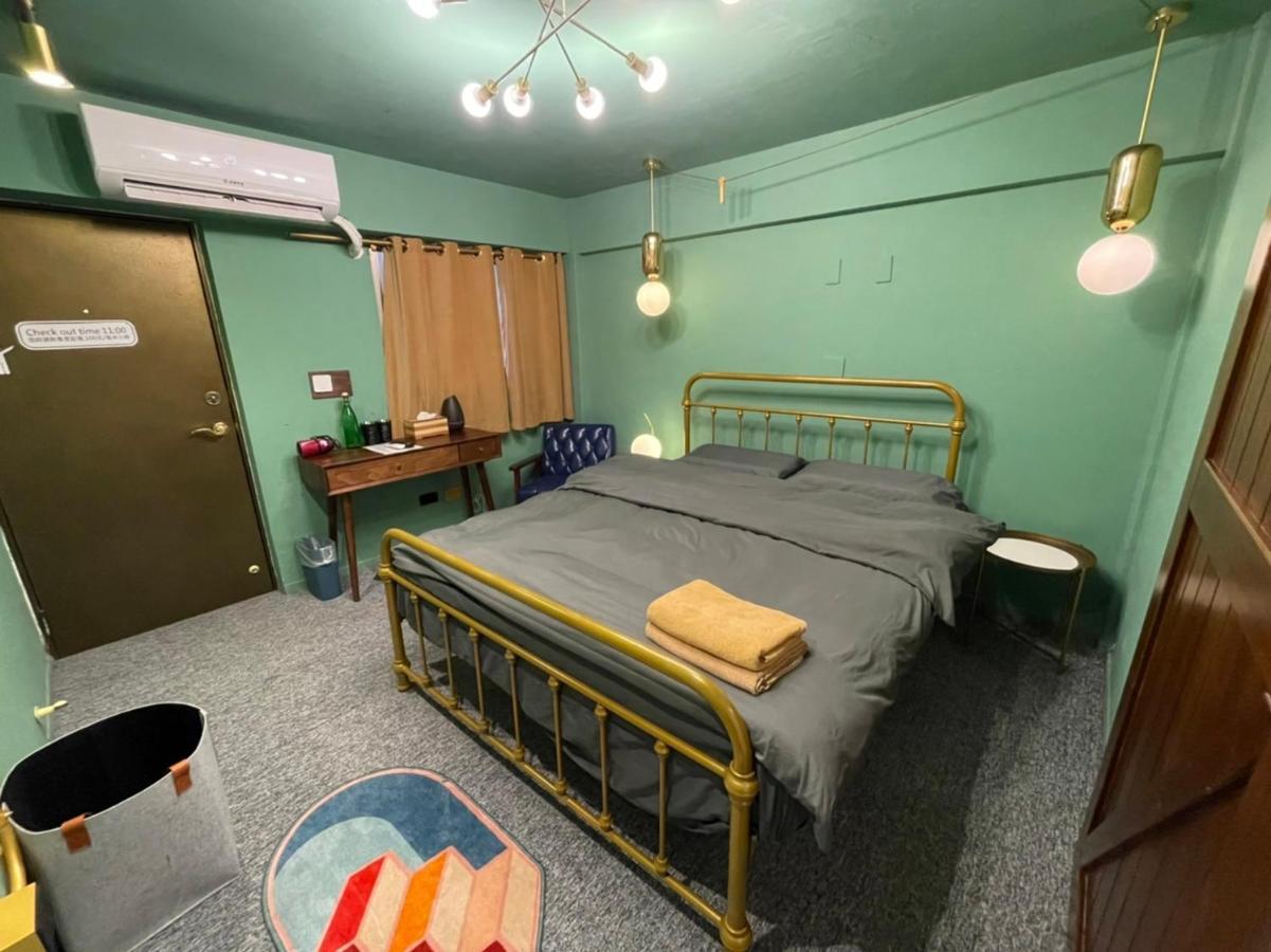 Hinoki Mansion Hostel Тайнан Екстериор снимка