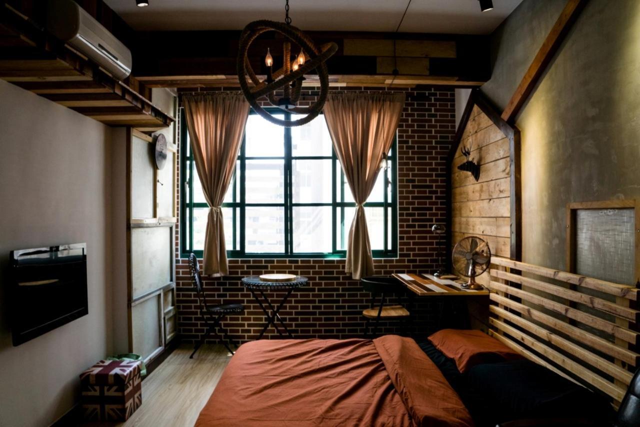 Hinoki Mansion Hostel Тайнан Екстериор снимка