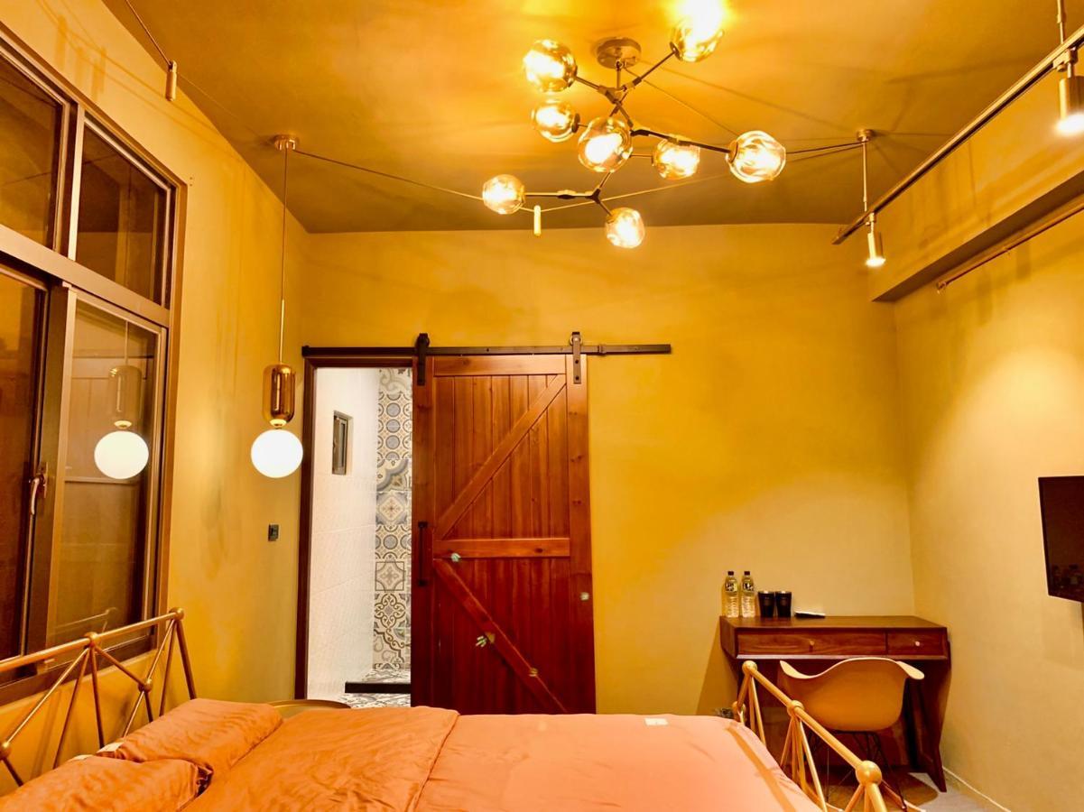 Hinoki Mansion Hostel Тайнан Екстериор снимка