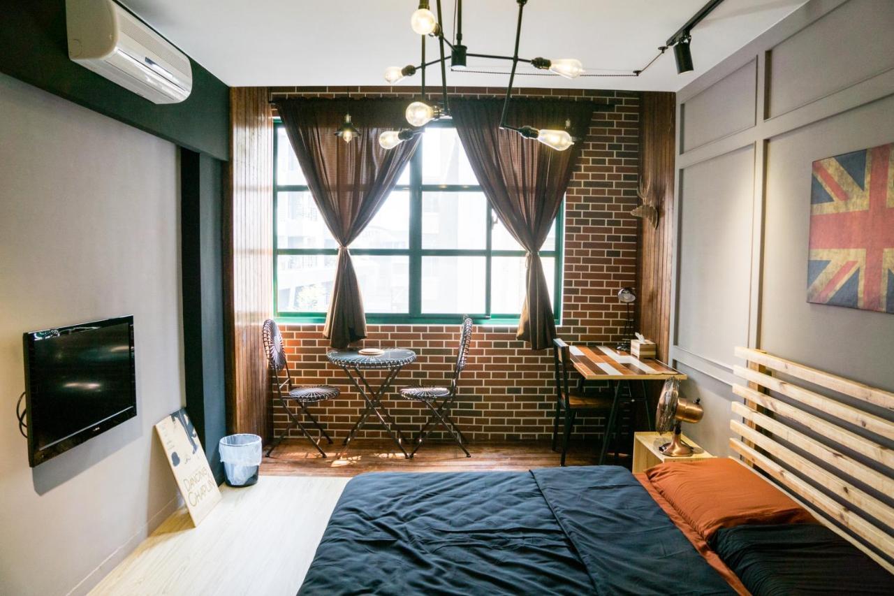 Hinoki Mansion Hostel Тайнан Екстериор снимка
