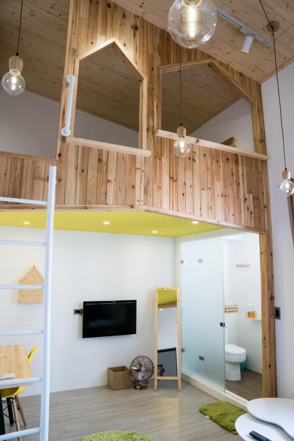 Hinoki Mansion Hostel Тайнан Екстериор снимка