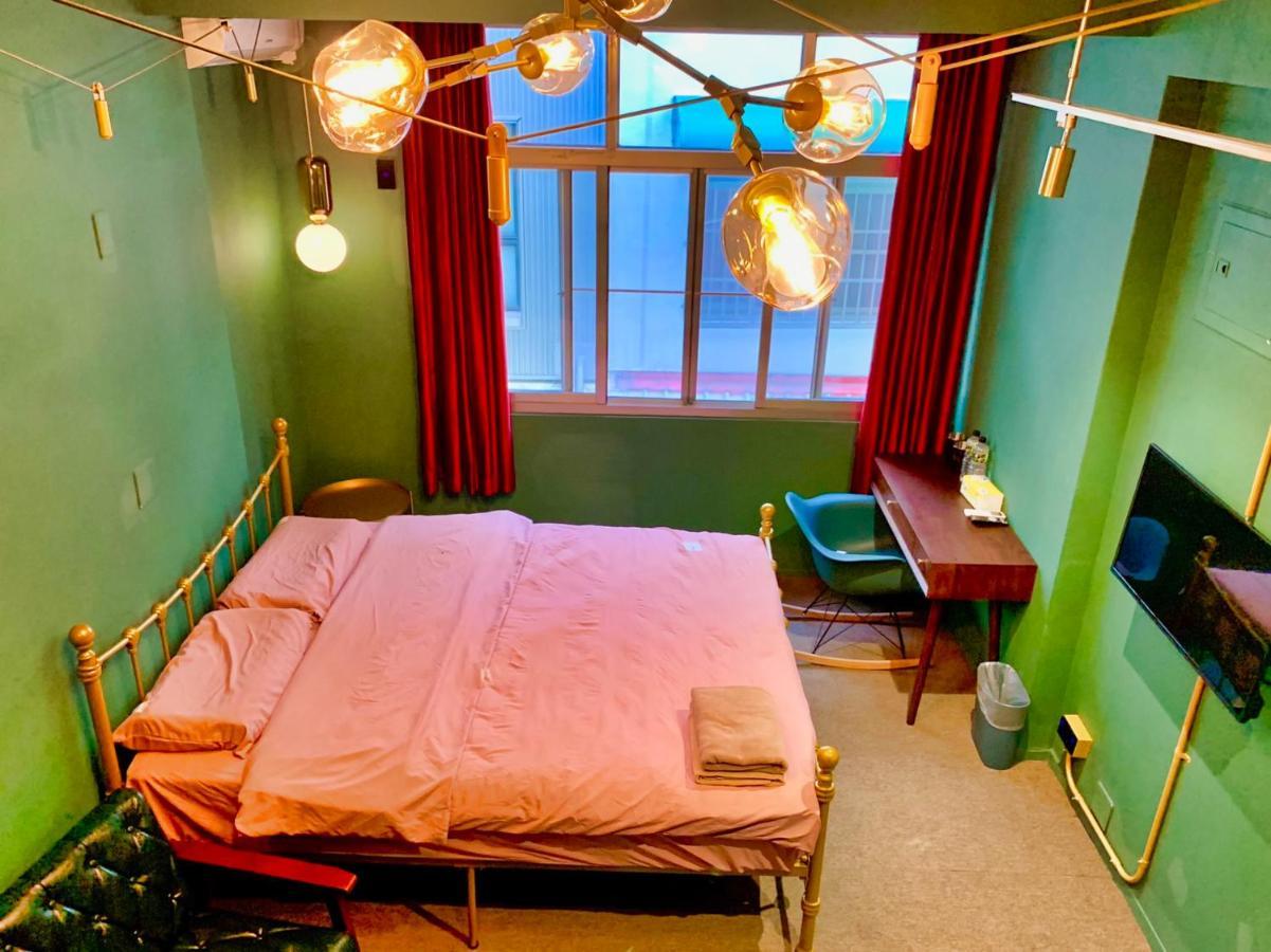 Hinoki Mansion Hostel Тайнан Екстериор снимка