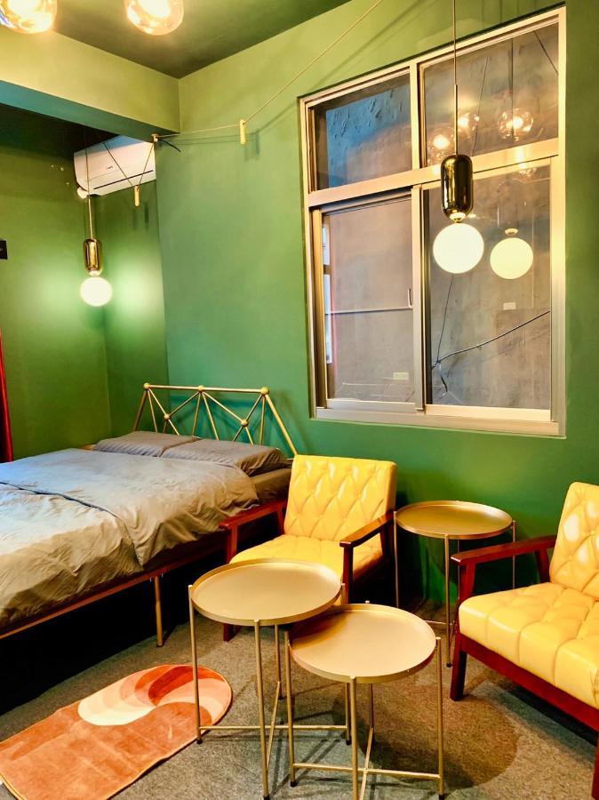 Hinoki Mansion Hostel Тайнан Екстериор снимка