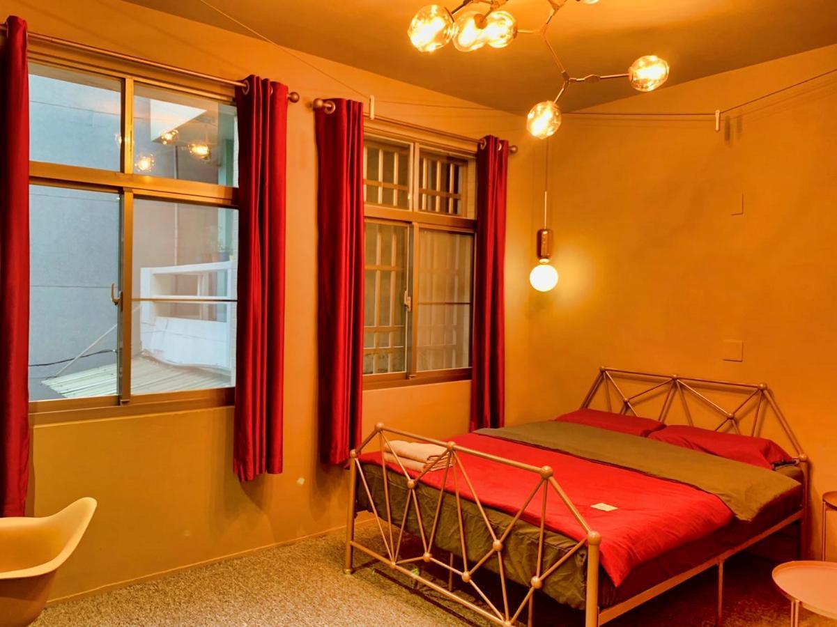 Hinoki Mansion Hostel Тайнан Екстериор снимка