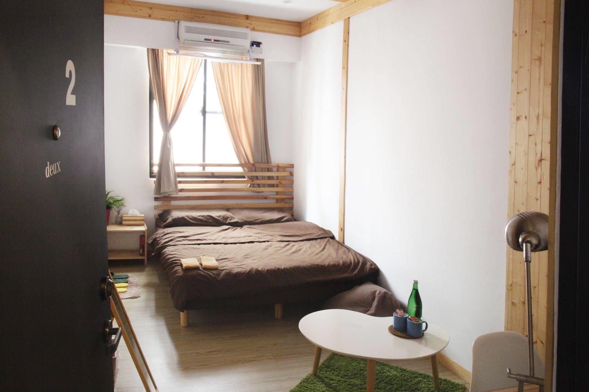 Hinoki Mansion Hostel Тайнан Екстериор снимка