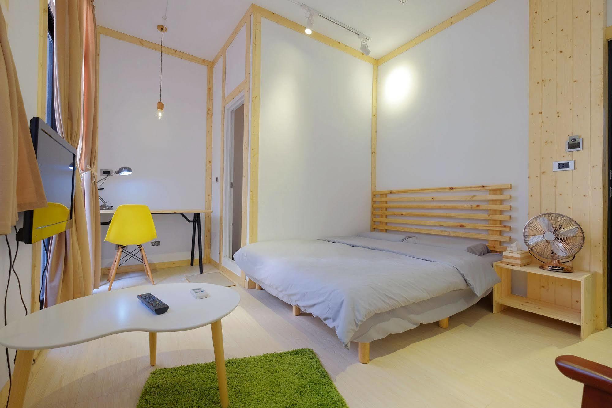 Hinoki Mansion Hostel Тайнан Екстериор снимка