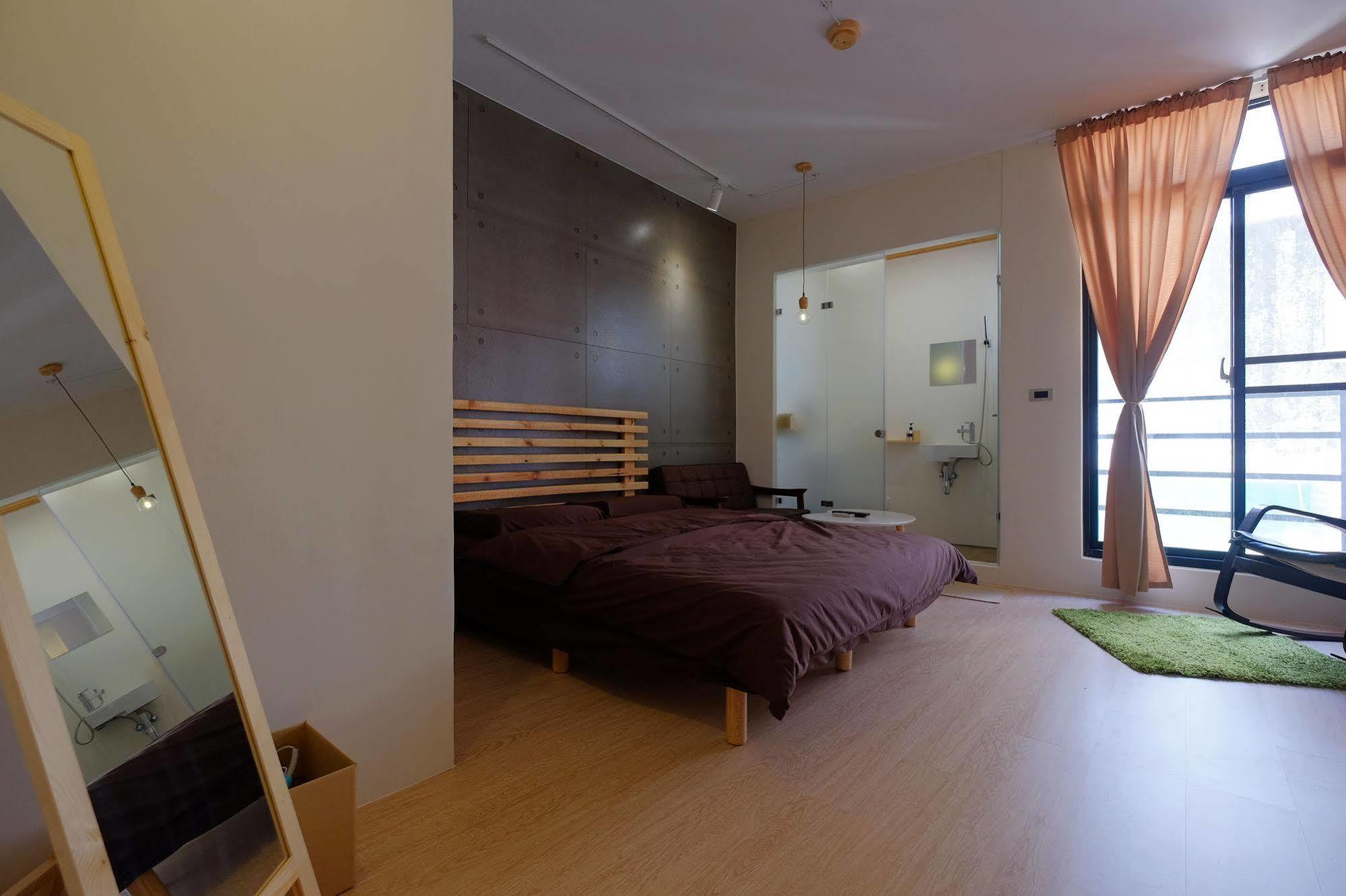 Hinoki Mansion Hostel Тайнан Екстериор снимка